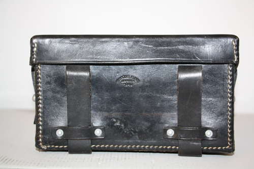 A German WW2 medical pouch unissued dated 1940. Collectors grade.