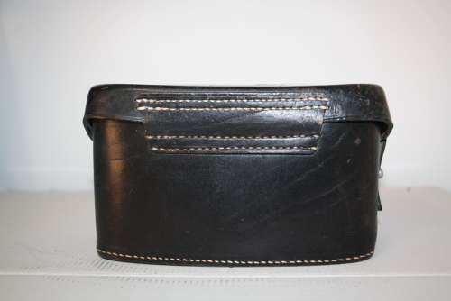 A German WW2 medical pouch unissued dated 1940. Collectors grade.