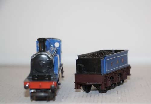 A boxed Hornby R553 Caledonian Railway 4-2-2 locomotive.Mild play worn