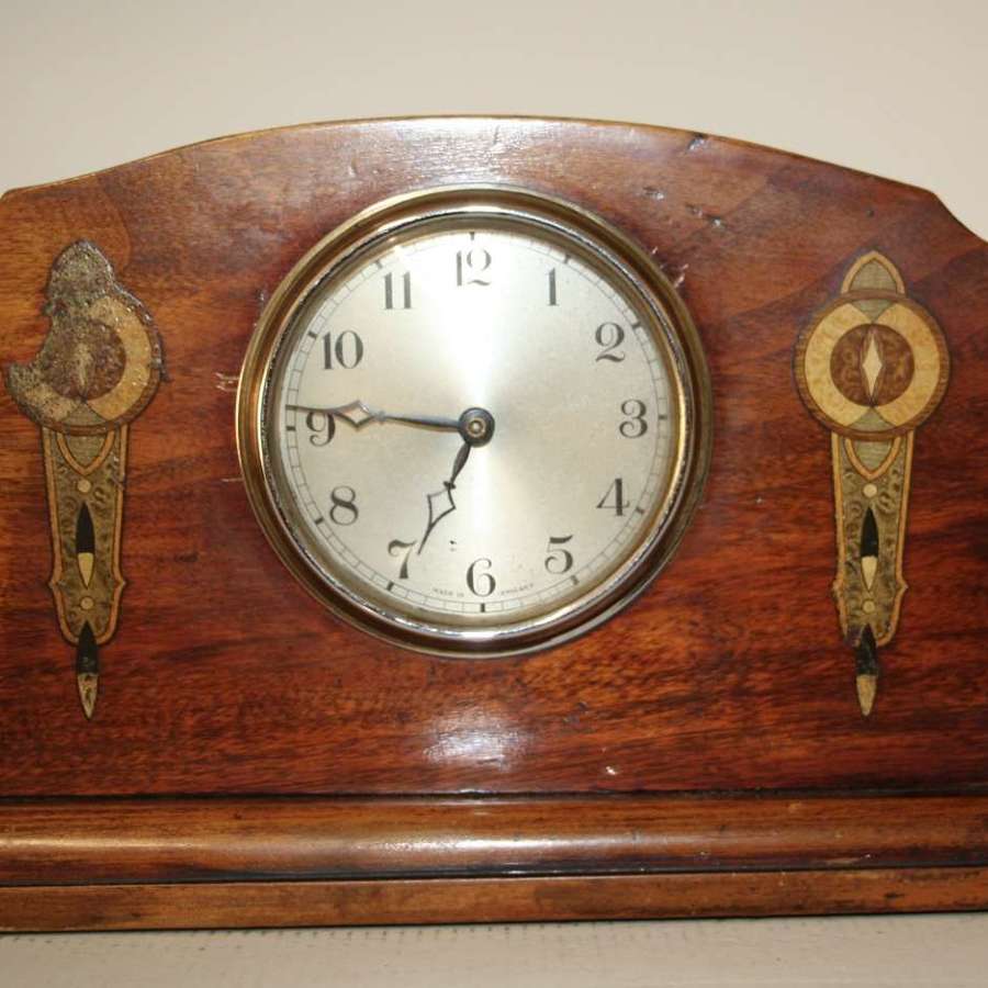 A good art deco Enfield mantel clock. keeps very good time.