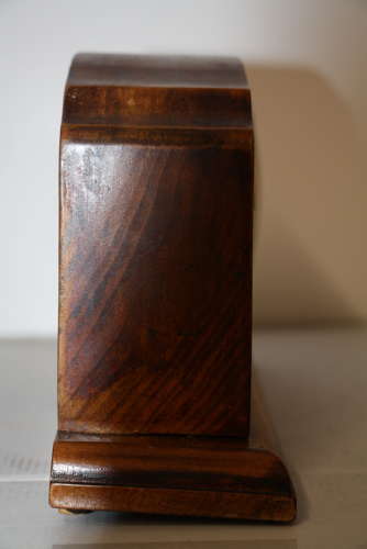 A good art deco Enfield mantel clock. keeps very good time.