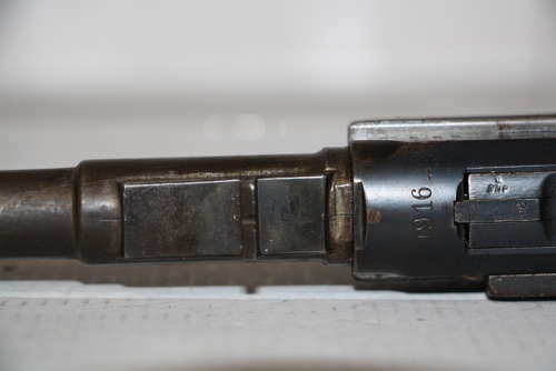 A  VERY GOOD DEACTIVATED WW1 LUGER CARBINE. LOVELY RARE GUN.