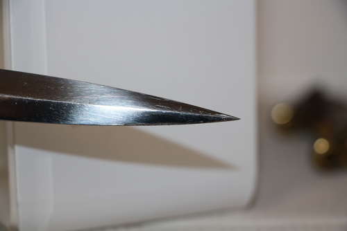 A original WW2 Kriegsmarine dagger.With its original knot .Eickhorn