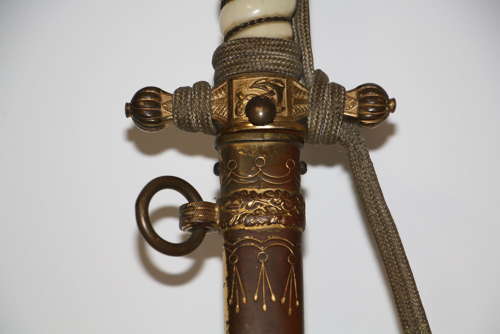 A original WW2 Kriegsmarine dagger.With its original knot .Eickhorn