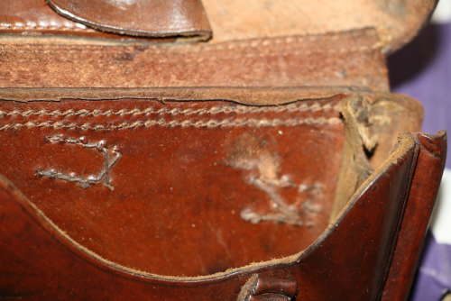 A VERY GOOD ORIGINAL WW1 LUGER HOLSTER.DATED 1916.