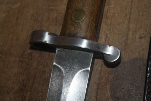 A BRITISH 1888 LEE METFORD BAYONET.WILL ORIGINAL FROG ETC.WILKINSON.