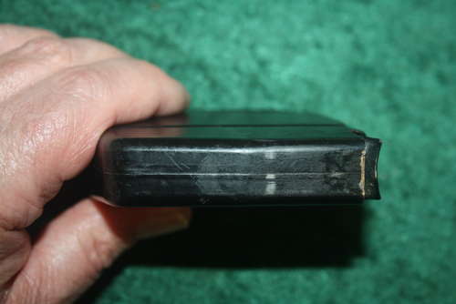 A RARE 7.62 ENFIELD NO4 MAGAZINE.