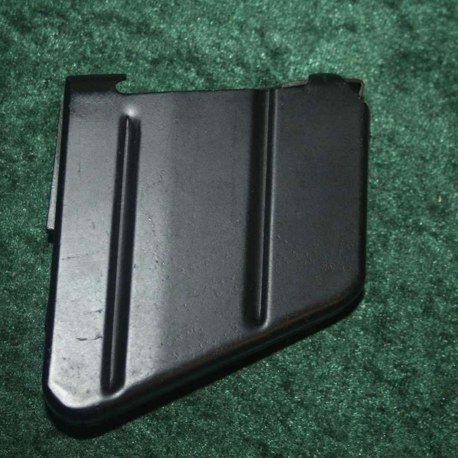 A .303 SMLE RIFLE MAGAZINE.