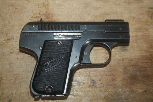 A OLD SPEC 7.65 BAYARD PISTOL. ALL CLICKS DRY FIRERS.
