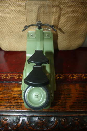 A vintage late 1950's/early 1960's Mettoy friction drive Lambretta sco