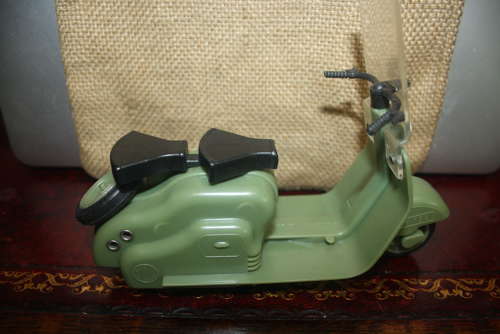 A vintage late 1950's/early 1960's Mettoy friction drive Lambretta sco