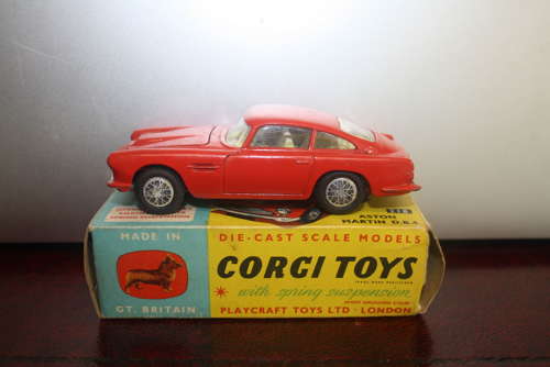 A boxed Corgi No.218 Aston Martin DB4 (mild playwear and box mild play