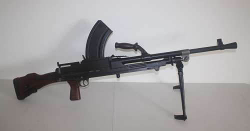 A MK1 LITHGOW BREN DATED 1943 FTR.