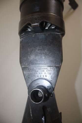 A DEACTIVATED LEWIS GUN. OLD SPEC. RARE SAVAGE USA MANUFACTURE.