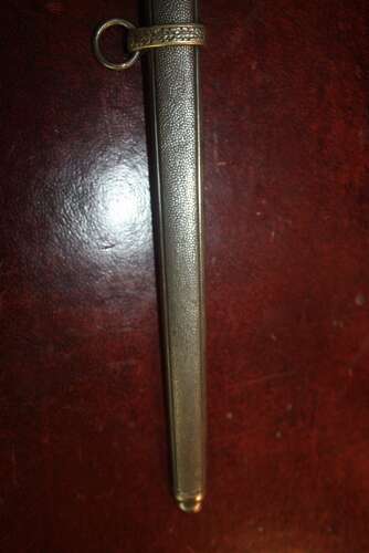 A WW2 GERMAN HEER ARMY DAGGER BY ALCOSO SOLIGEN.