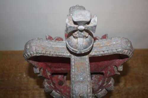 A VICTORIAN CROWN FROM THE TOP OF A SAILING SHIP.10