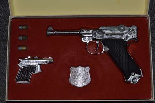 A LONE STAR BOXED LUGER WEAR WITH AGE COMPLETE.