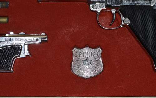 A LONE STAR BOXED LUGER WEAR WITH AGE COMPLETE.