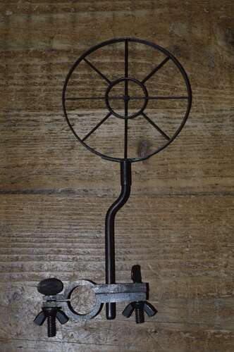 A BRITISH WW2 EXPERIMENTAL BREN ANTI AIRCRAFT GUN SIGHT.