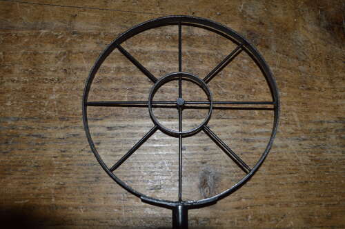 A BRITISH WW2 EXPERIMENTAL BREN ANTI AIRCRAFT GUN SIGHT.