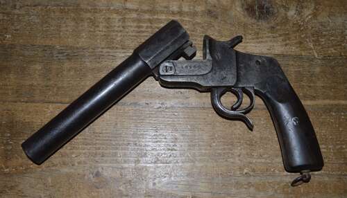 A WW1 GERMAN FLARE PISTOL. ALL MOVING PARTS. EU DEACT.