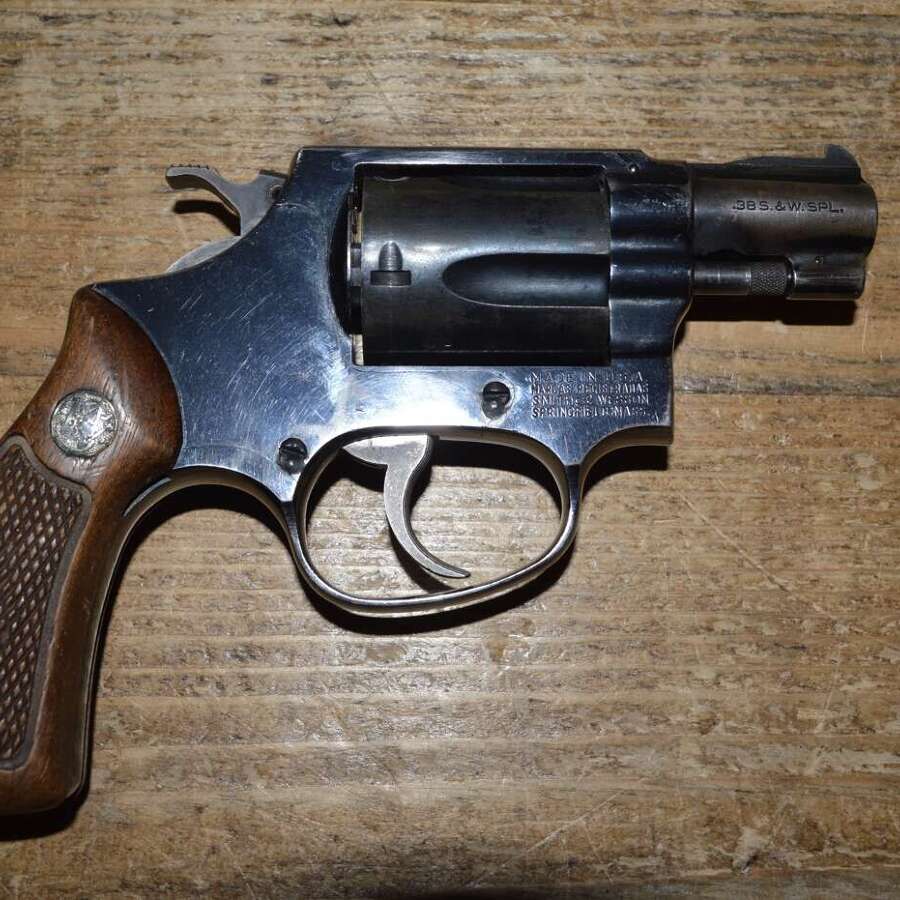 A SW 38SPL MOD 36 REVOLVER 2" BRL.EU SPEC MOVING PARTS CLEAR CYLINDERS