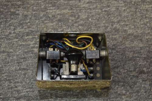A  NO1 MK2 MORSE KEY MANUFACTURED BETWEEN 1940 AND 1959.