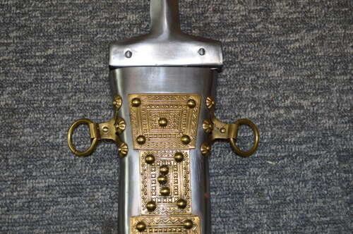 A COPY OF A ROMAN DAGGER 15