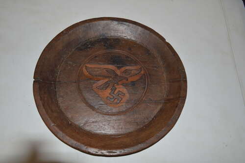 A LARGE GERMAN WW2 LUFTWAFFER WOODEN BOWL.POSSIBLY POW MADE. 15