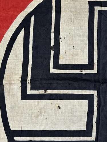 A WW2 German State Service flag (Reichsdienstflagge),  flag with sewn edge, attached lab