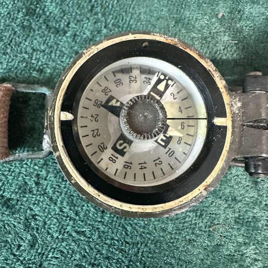A british WW2 special forces wrist compass. All original.